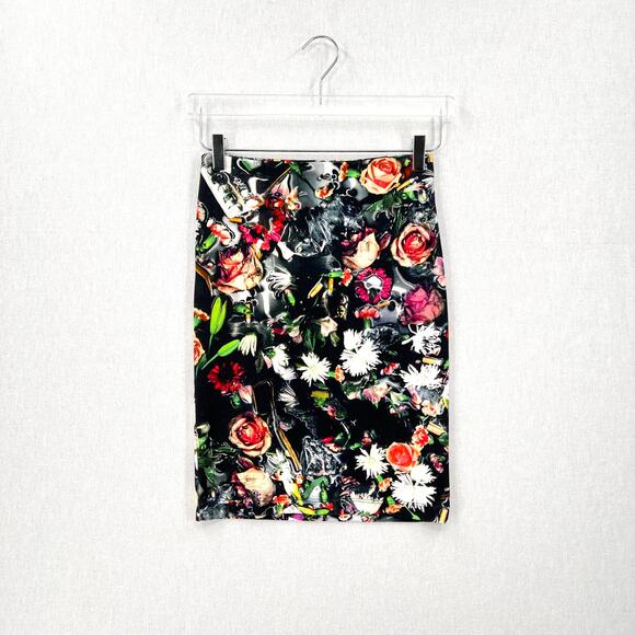 MCQ ALEXANDER MCQUEEN Floral Printed Pencil Skirt Womens XS Black Stretch Knit - Picture 2 of 14
